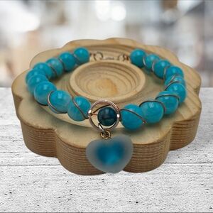 Handmade wirewrapped blue Beaded Bracelet with Heart Charm